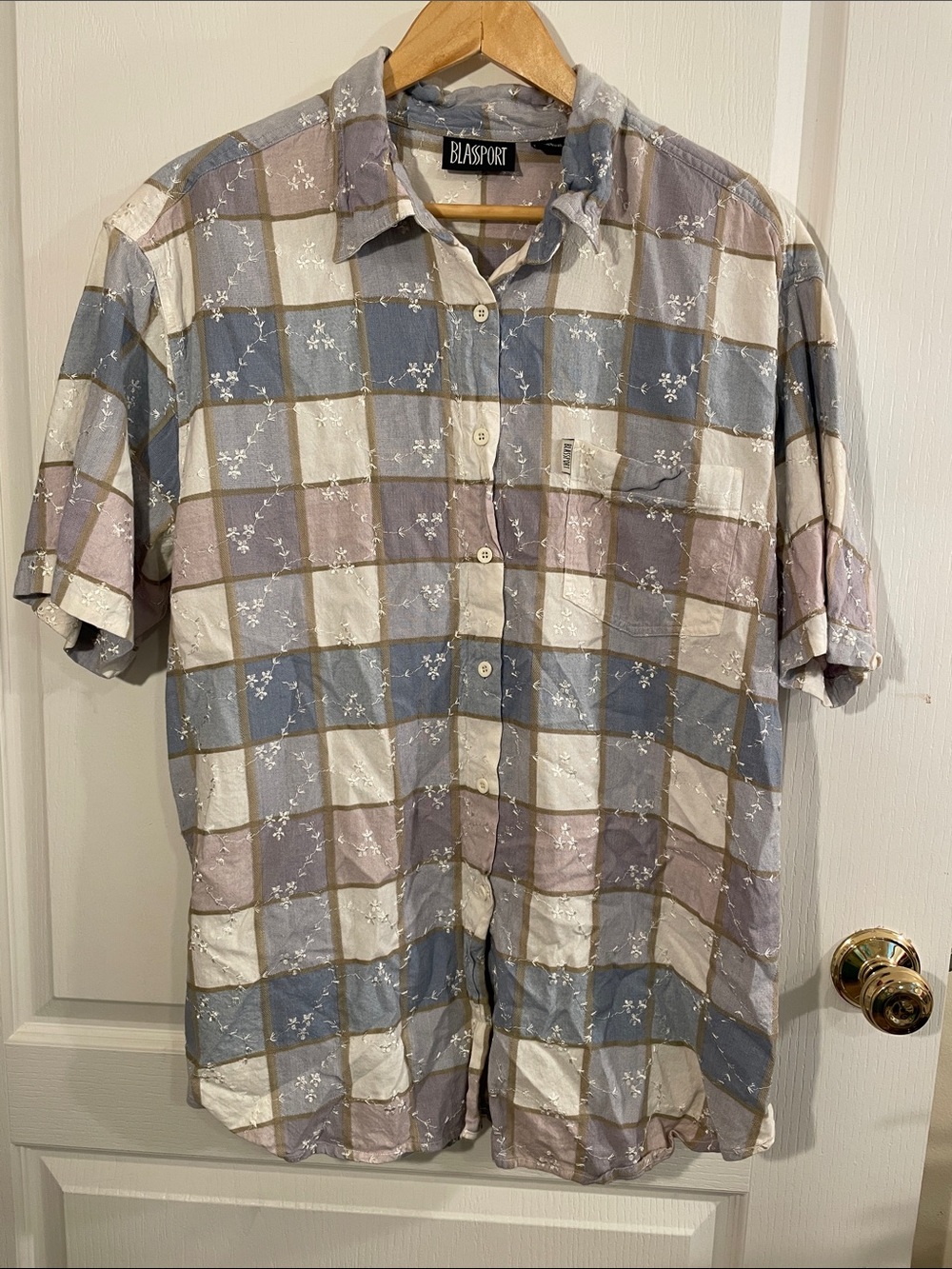 Blassport Short-Sleeve Button-Down Shirt in Blue & Cream with Floral Embroidery
